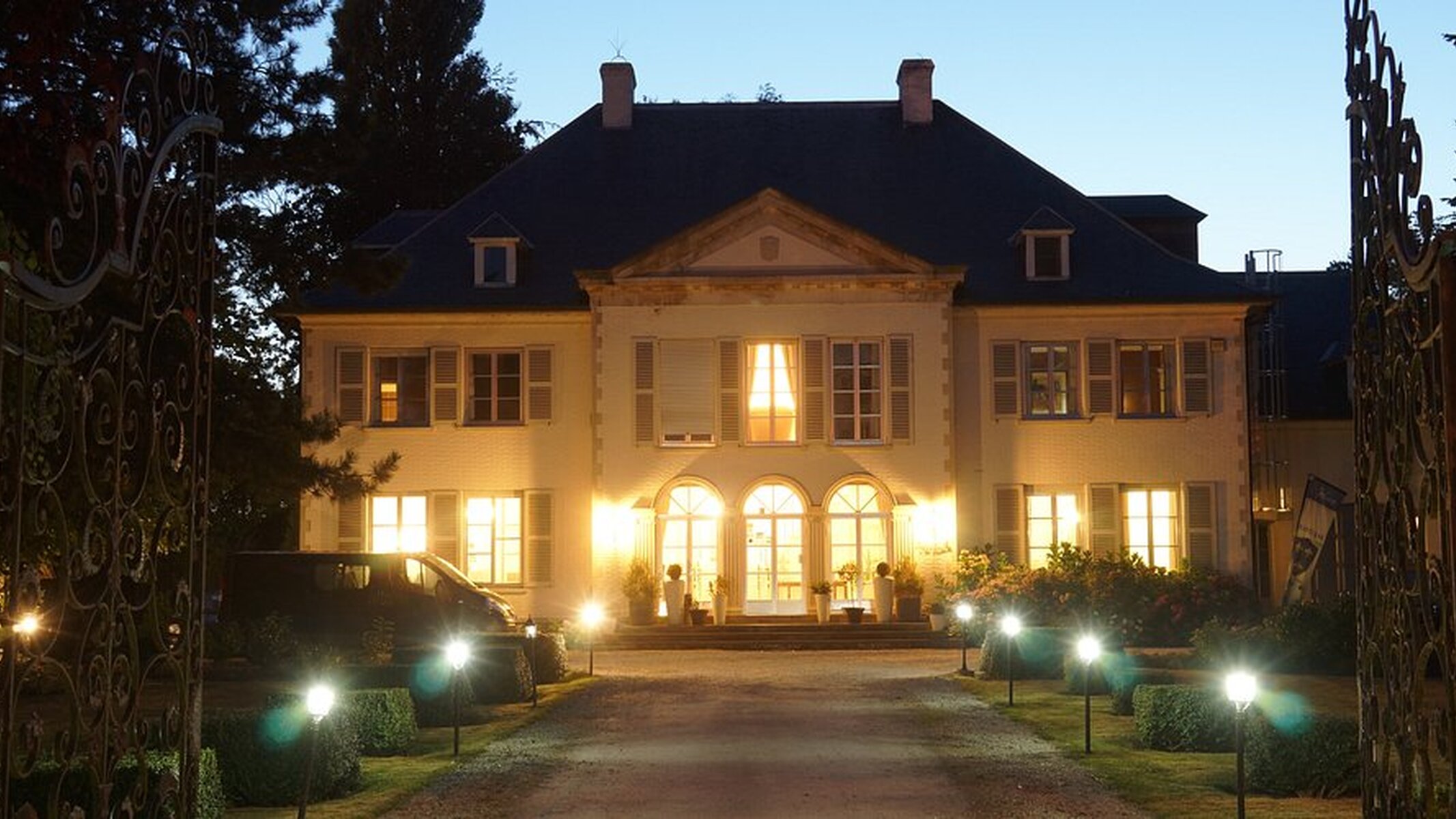 Hotel des Lys xxxxxxxxxxxxxxxxxxxxxxxxxxx